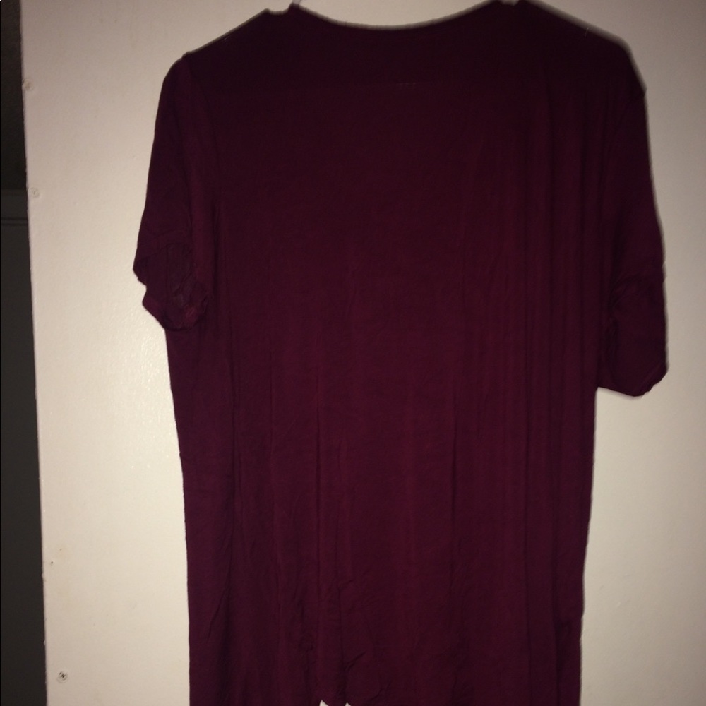 High low t shirt with cut out in back